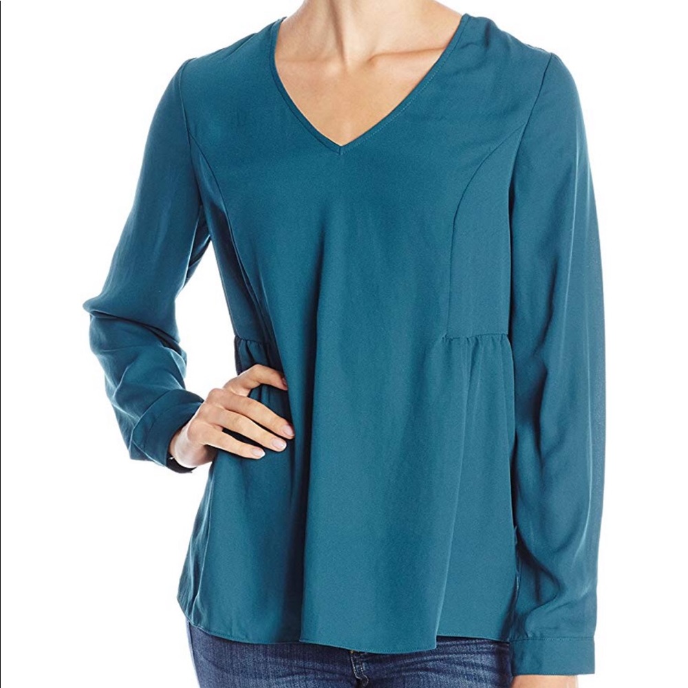 Lulu’s Olive + Oak Women’s LadderBack Top